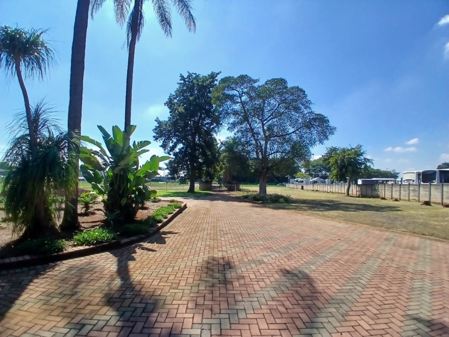 To Let Commercial Property for Rent in Waterval East North West